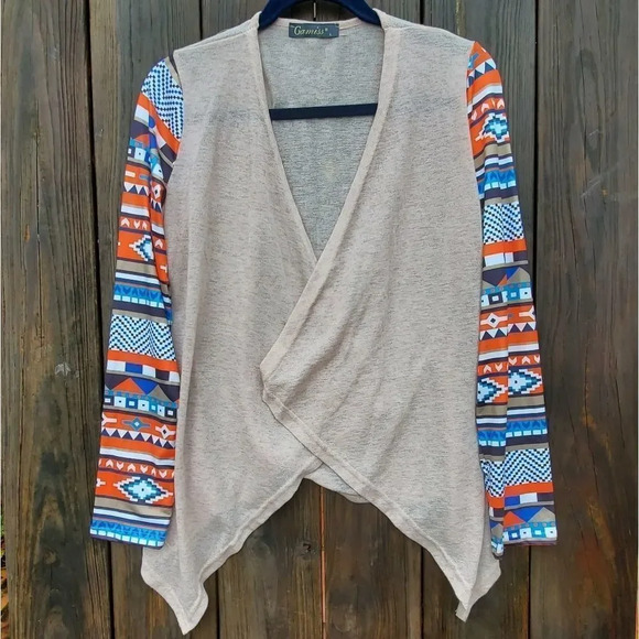 ASYMMETRICAL Light Wrap - L - Picture 1 of 5